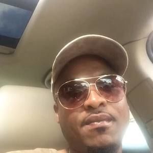 Meet your Posher, Harron